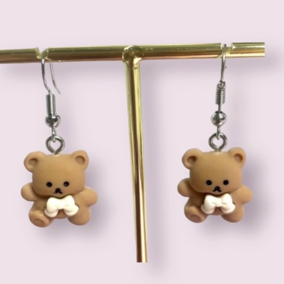 ❤️ FREE Bear Love Bow Animal Girly Drop Pop Art Artsy Kids Chic Hip Earrings - Picture 1 of 8